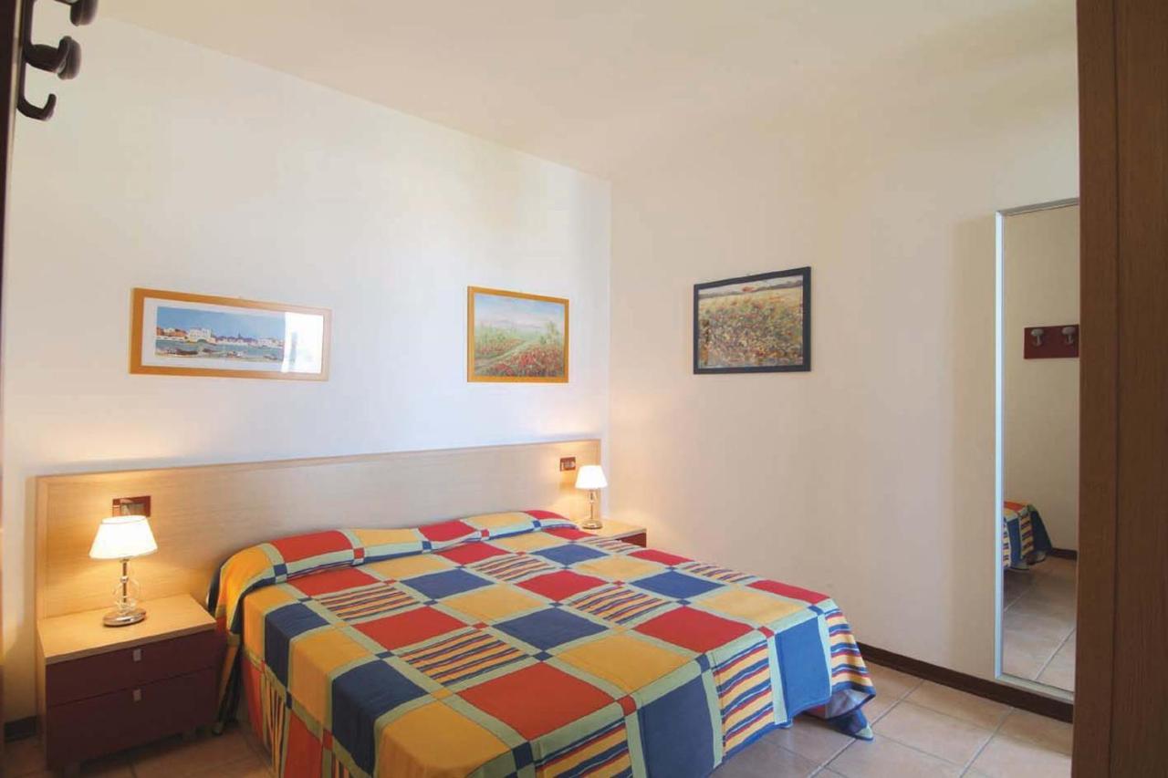 Altanea Apartments Con Piscina Caorle Exterior foto